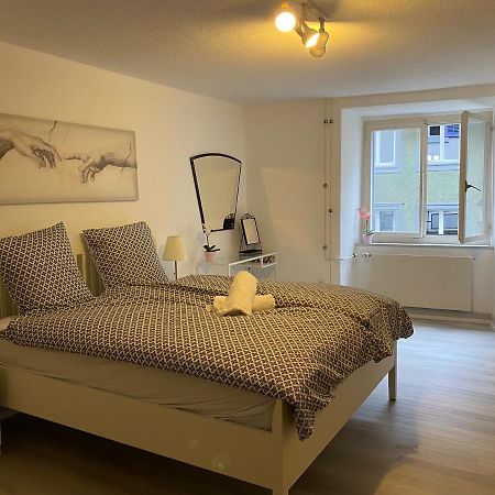 Private Studio Apartment In เบรมการ์เทน ภายนอก รูปภาพ