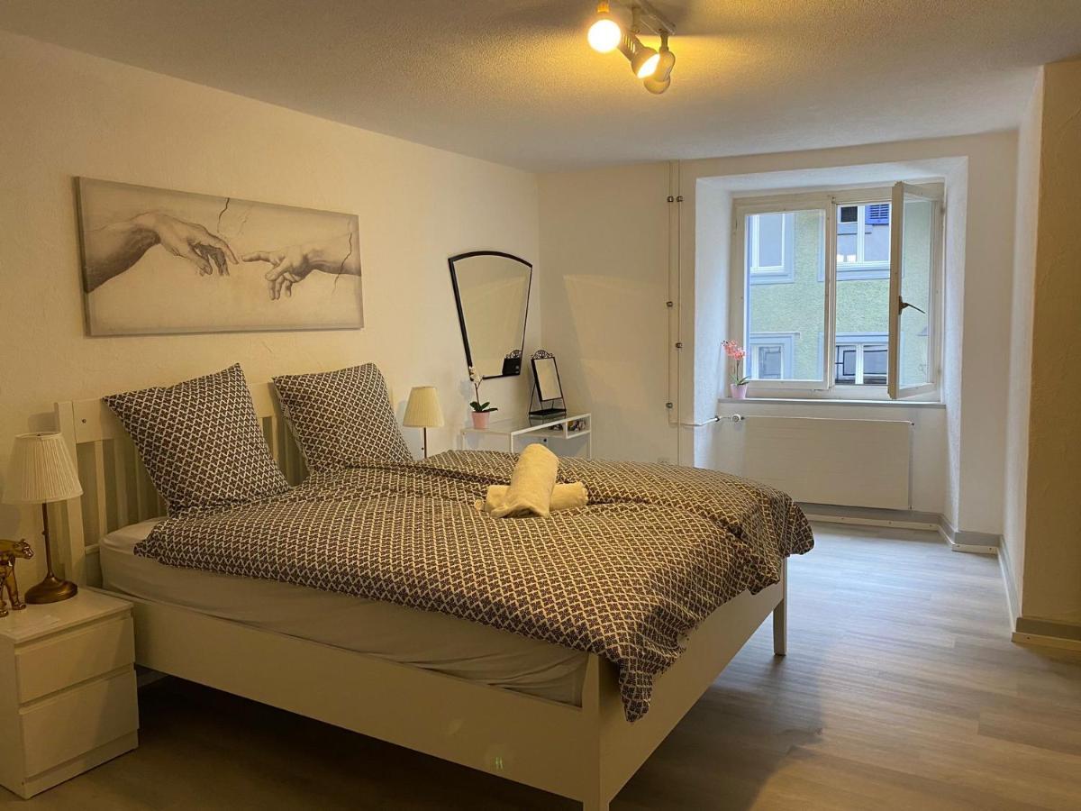 Private Studio Apartment In เบรมการ์เทน ภายนอก รูปภาพ
